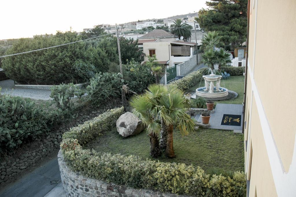 Eolian Residence Lipari  Pokoj fotografie